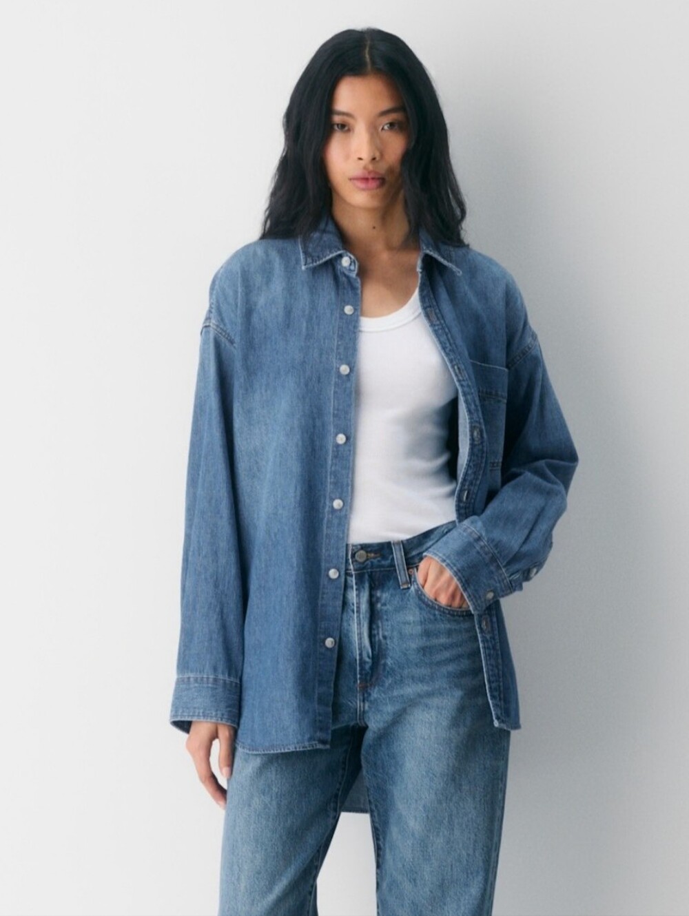 Aritzia | Denim Forum The '80s Comfy Denim Shirt